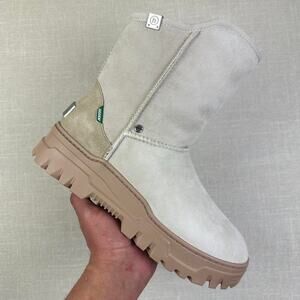 🍨 UGG x Hidden NY Hardware Boot "Sand" 9M